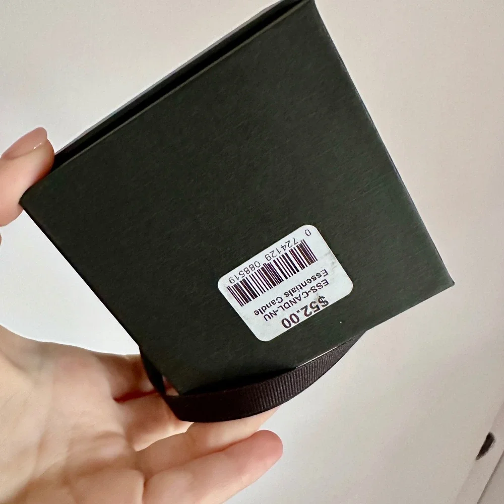 NWT Essentials by Amber Lewis‎ Nunya Candle, Bergamot Jasmine